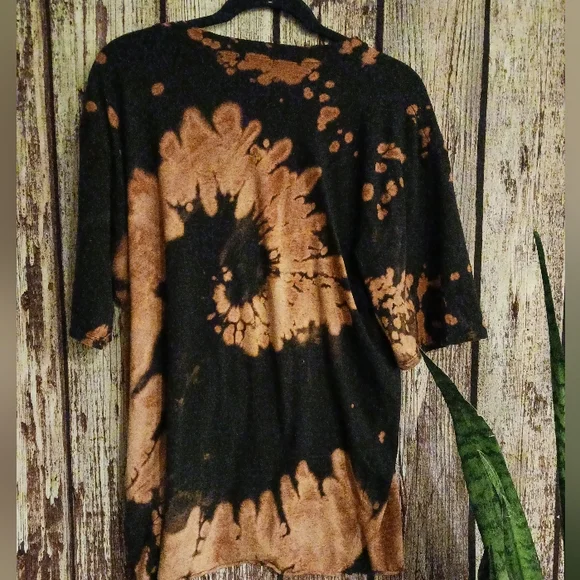 Reserved 4 ThisHermitCrab Fashion Nova Tie Dye Tee "I Am The Future" - Picture 5 of 5